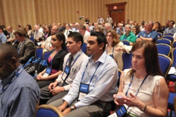 Dr. Taweel wins "best evidence based medicine" award