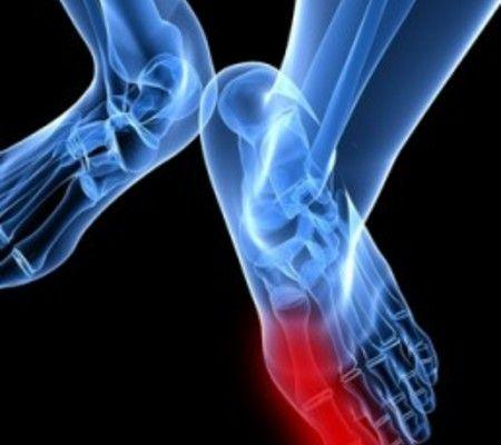 The Best Toenail Fungus Physicians Warn Against the Dangers of “Bathroom Surgery”